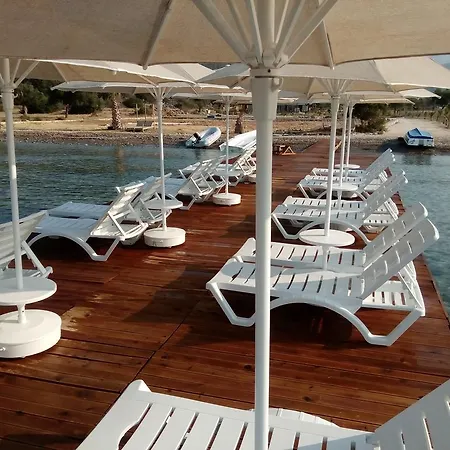 Feslegenbuku Ahsap Evler Отель *